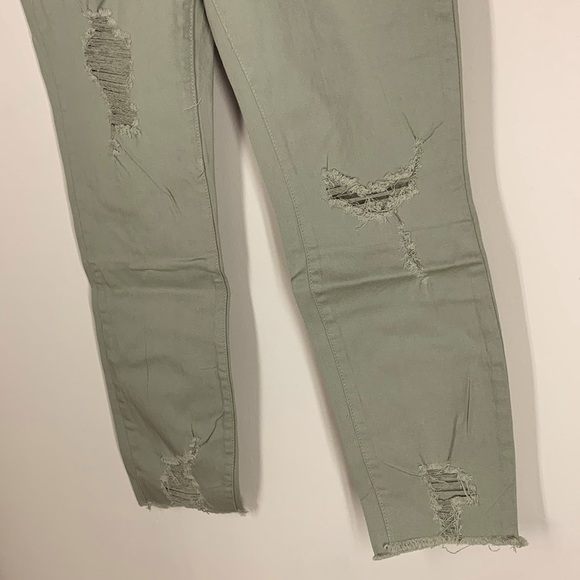 YMY HIGH RISE DISTRESSED ANKLE JOGGER RIPS LIGHT MOSS - Picture 9 of 9